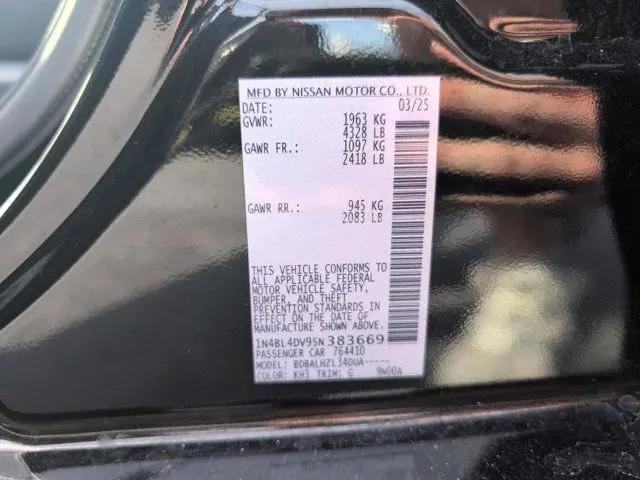 2025 Nissan Altima SV FWD
