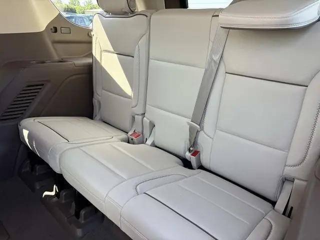 2022 GMC Yukon 4WD Denali