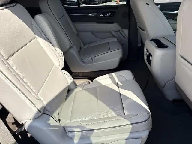 2022 GMC Yukon 4WD Denali