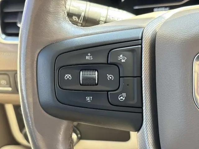2022 GMC Yukon 4WD Denali