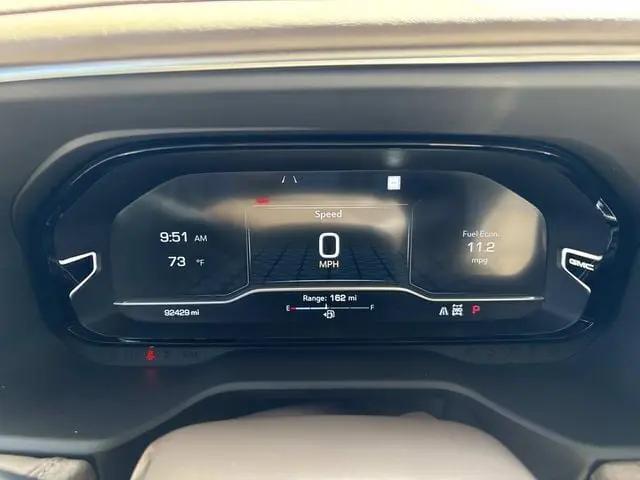 2022 GMC Yukon 4WD Denali