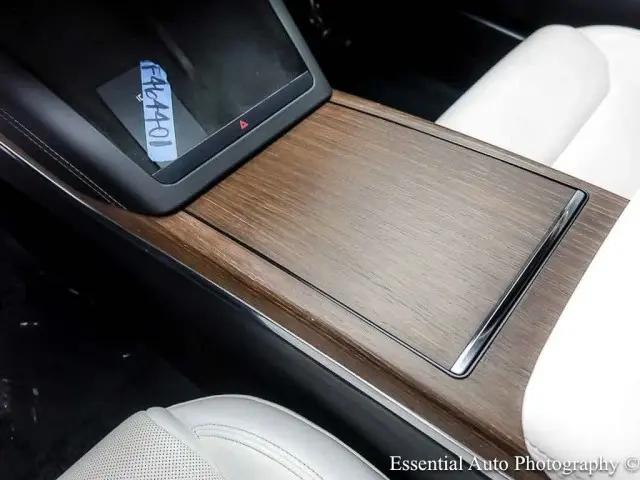 2022 Tesla Model S Dual Motor All-Wheel Drive