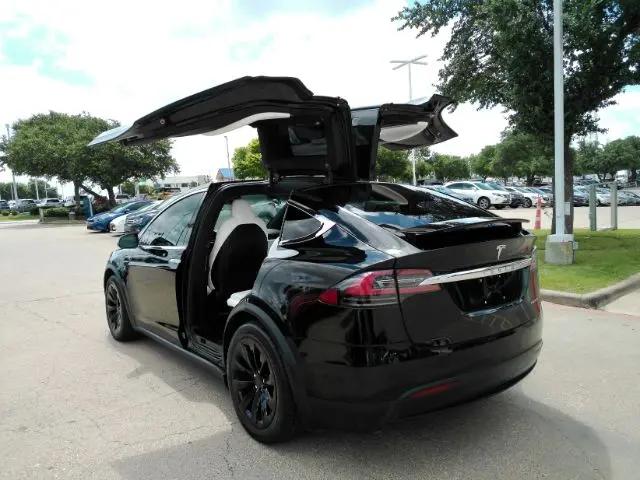 2020 Tesla Model X Long Range Dual Motor All-Wheel Drive