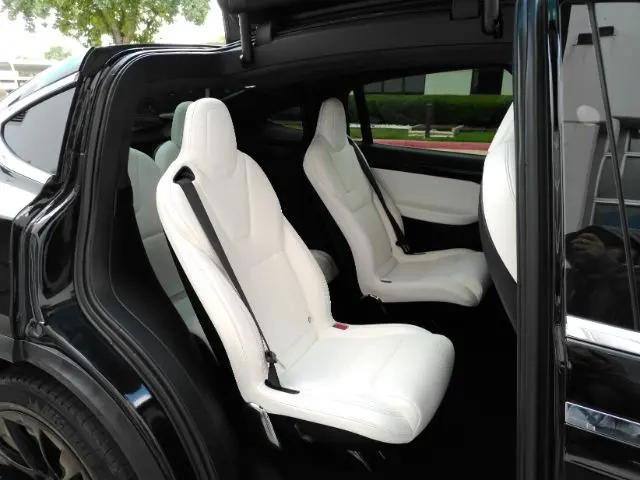 2020 Tesla Model X Long Range Dual Motor All-Wheel Drive