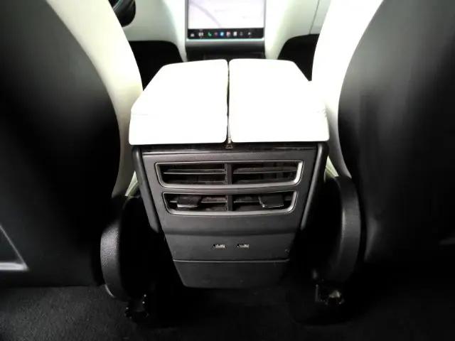 2020 Tesla Model X Long Range Dual Motor All-Wheel Drive