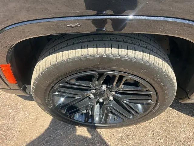 2023 Jeep Wagoneer Series II Carbide 4x4