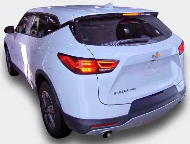 2025 Chevrolet Blazer AWD 2LT