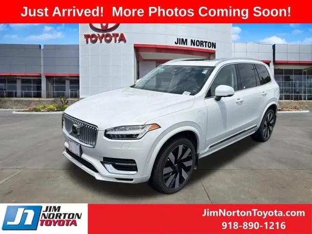 2023 Volvo XC90 Recharge T8 Ultimate Bright Theme 7-Seater