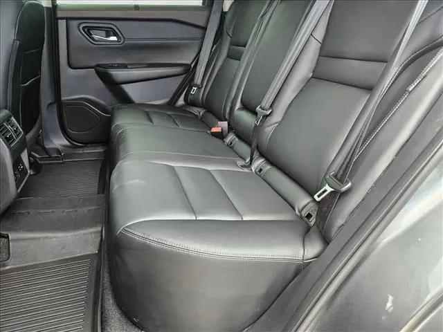 2023 Nissan Rogue SL FWD