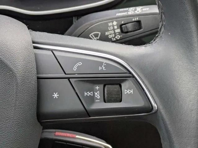 2023 Audi Q3 Premium 40 TFSI quattro Tiptronic