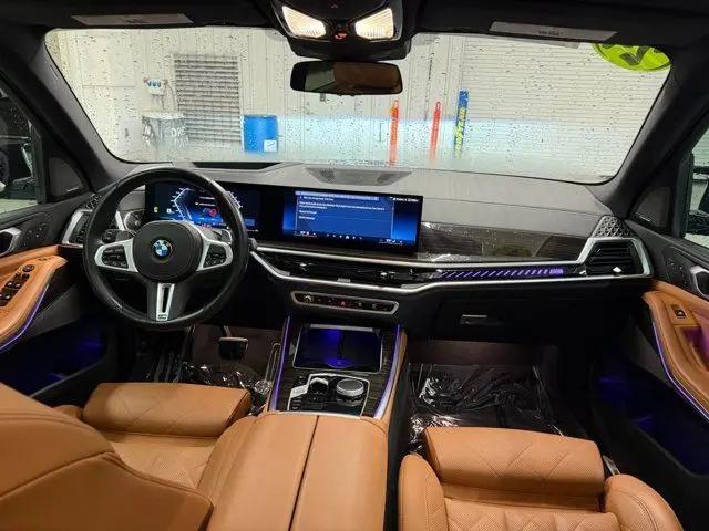 2024 BMW X5 M60i