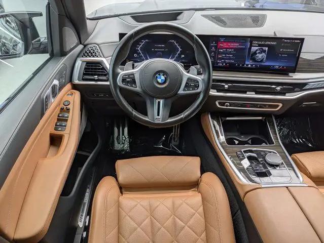 2024 BMW X5 M60i