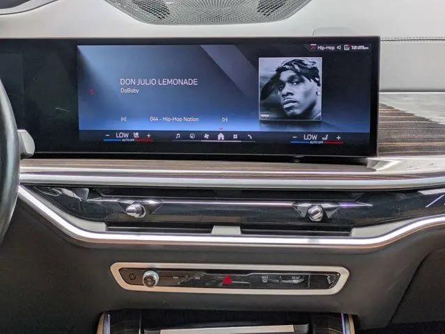 2024 BMW X5 M60i