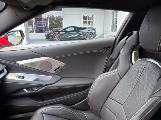 2022 Chevrolet Corvette Stingray RWD Convertible 2LT