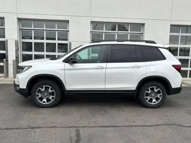 2023 Honda Passport AWD TrailSport