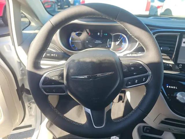 2024 Chrysler Pacifica Hybrid Road Tripper