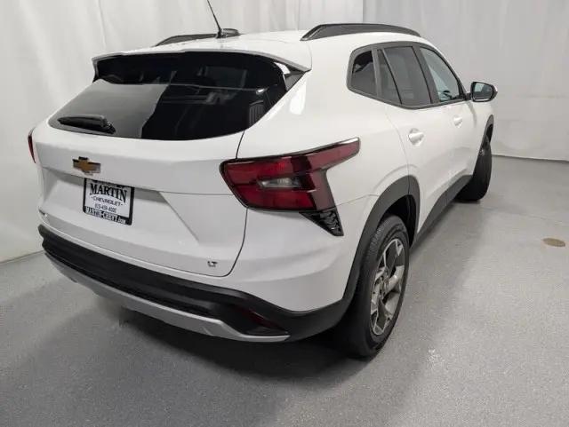 2026 Chevrolet Trax FWD LT