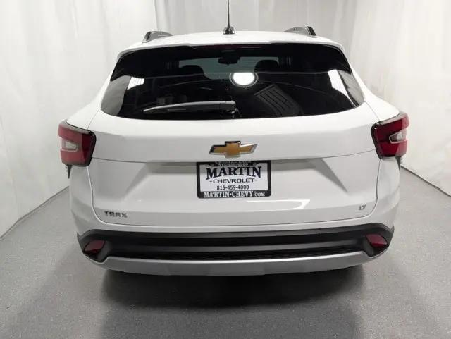 2026 Chevrolet Trax FWD LT