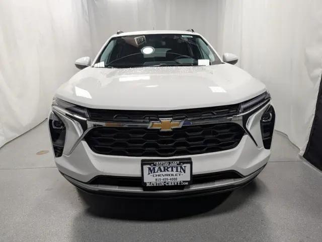 2026 Chevrolet Trax FWD LT