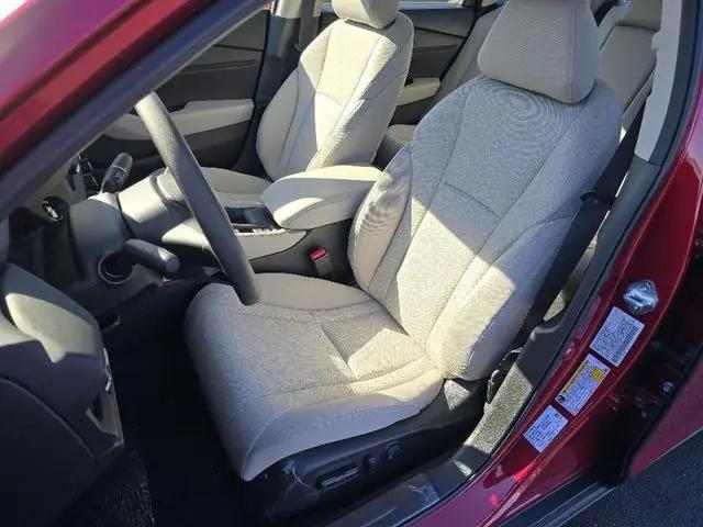 2025 Honda Accord Sedan SE