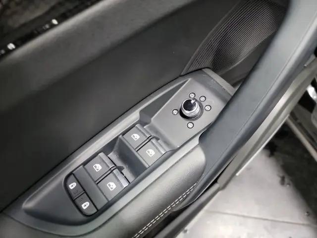 2023 Audi SQ5 Premium Plus TFSI quattro Tiptronic