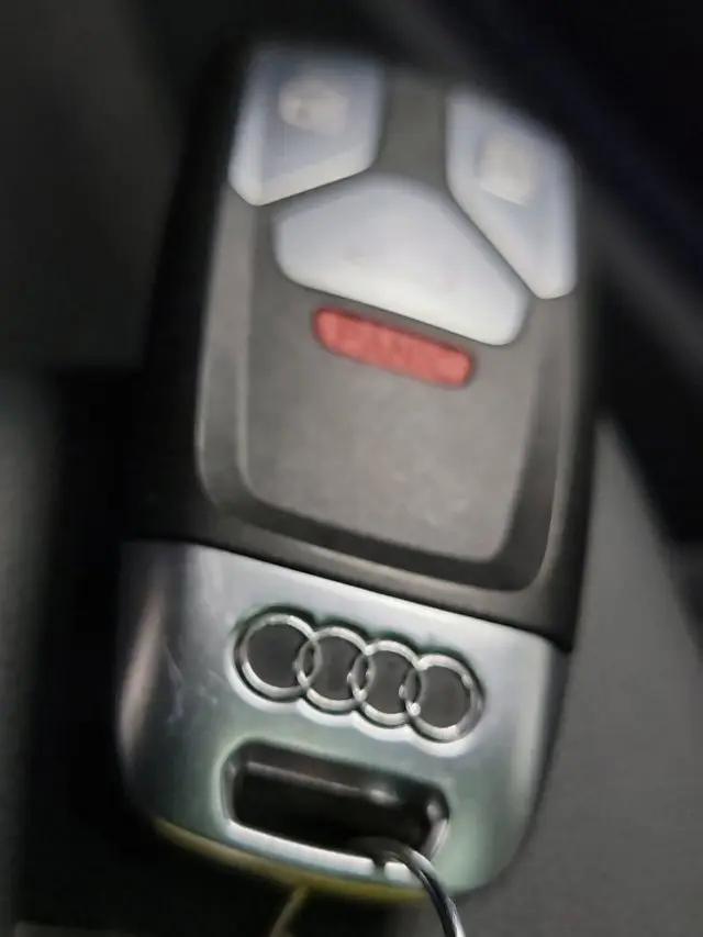 2023 Audi SQ5 Premium Plus TFSI quattro Tiptronic