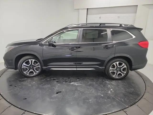 2023 Subaru Ascent Limited 8-Passenger