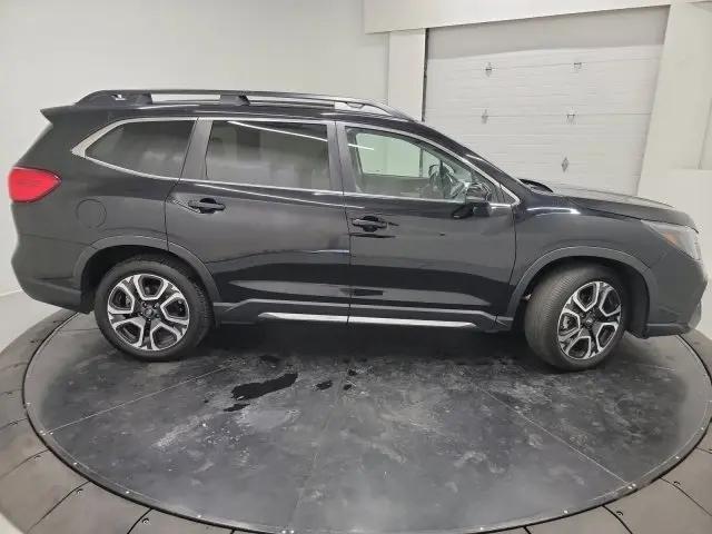 2023 Subaru Ascent Limited 8-Passenger