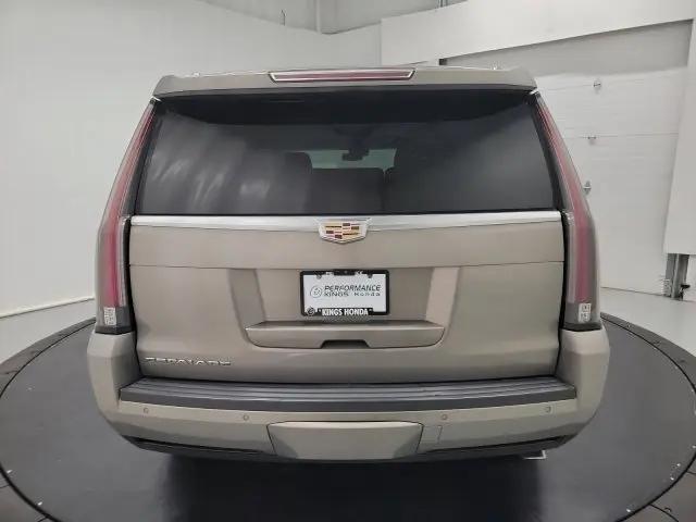 2019 Cadillac Escalade Premium Luxury