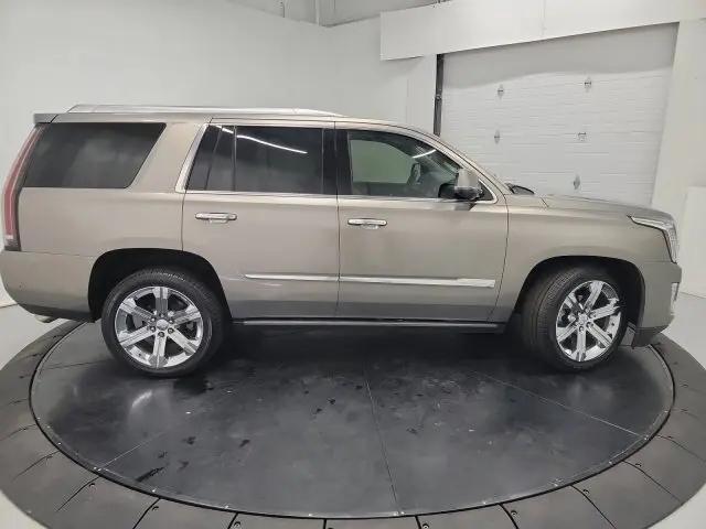 2019 Cadillac Escalade Premium Luxury