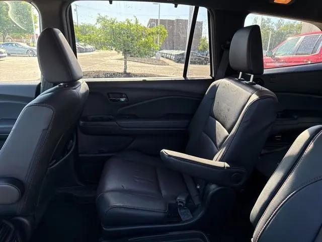 2021 Honda Pilot AWD Black Edition