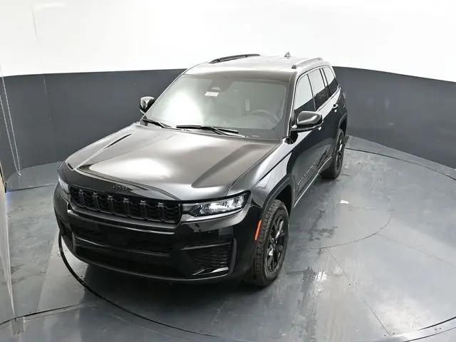 2026 Jeep Grand Cherokee Altitude 4x4