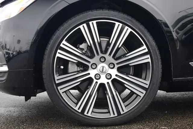 2023 Volvo S90 B6 Plus