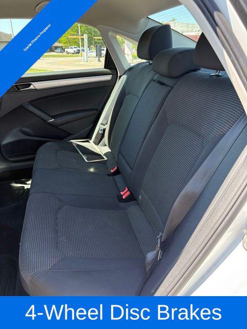 2018 Volkswagen Passat 2.0T S