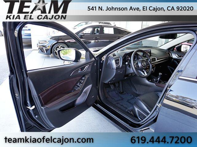 2017 Mazda Mazda3 Grand Touring