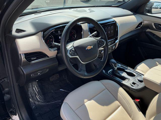 2023 Chevrolet Traverse AWD Premier