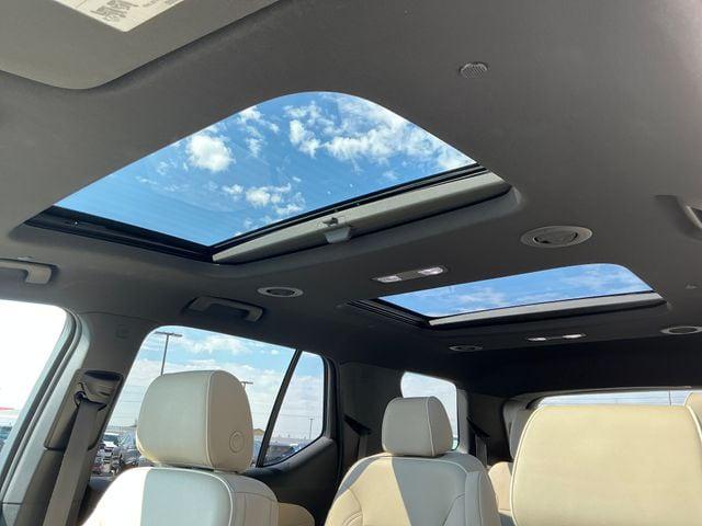 2023 Chevrolet Traverse AWD Premier