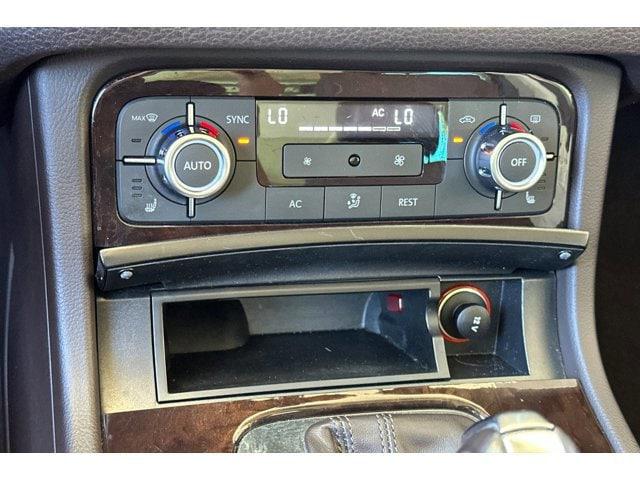 2013 Volkswagen Touareg VR6 Executive