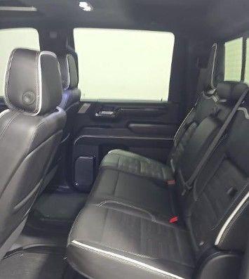2025 GMC Sierra 2500HD Crew Cab, Standard Bed, AT4X, 4WD