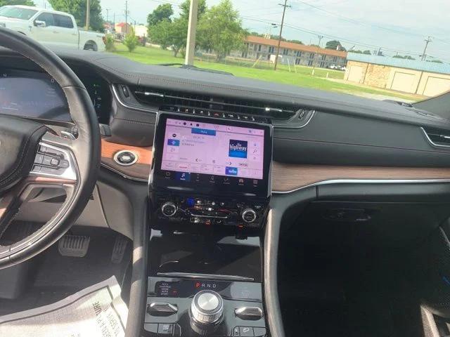 2023 Jeep Grand Cherokee Summit
