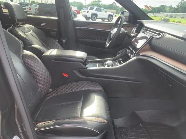 2023 Jeep Grand Cherokee Summit