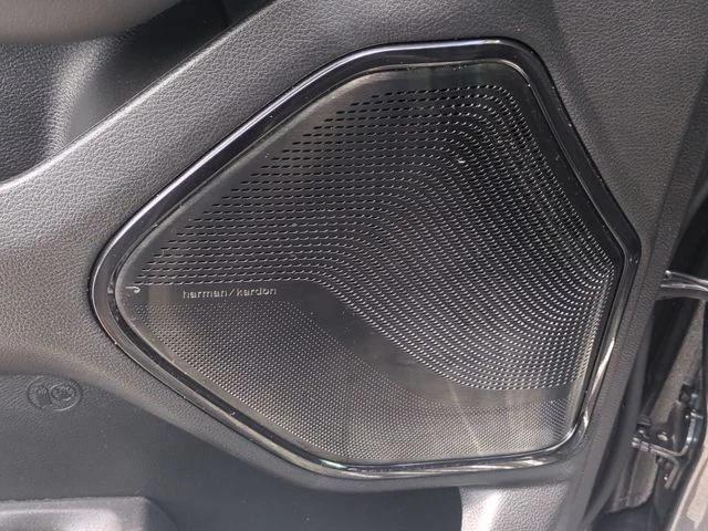 New 2026 Granite Crystal Metallic Clear-Coat Exterior Paint RAM Limited image 15