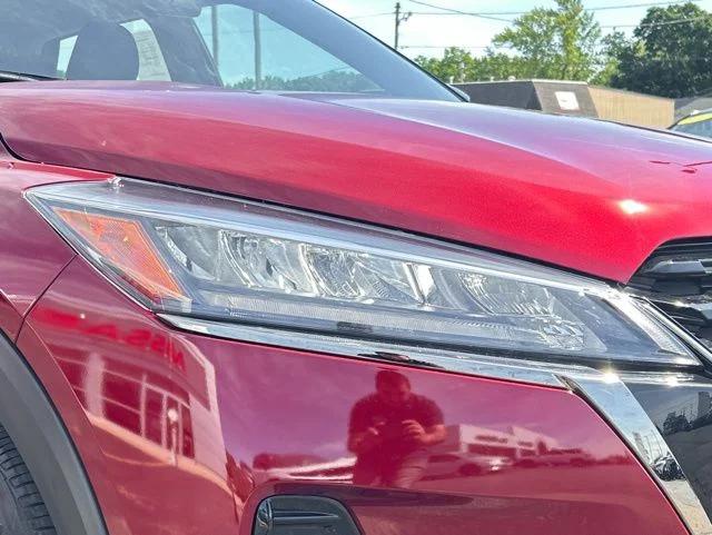 2024 Nissan Kicks SR Xtronic CVT