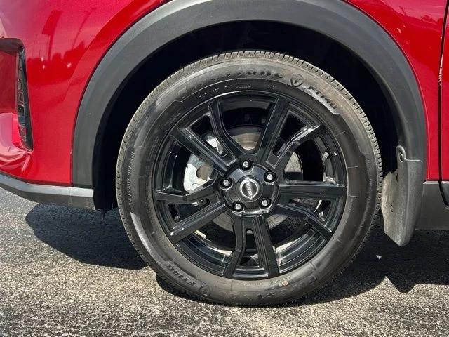 2024 Nissan Kicks SR Xtronic CVT