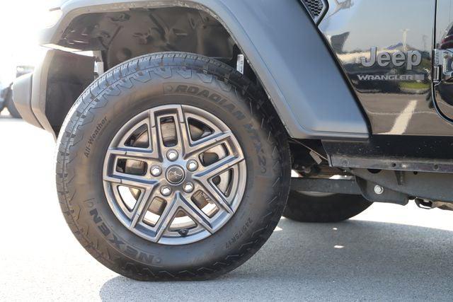 2025 Jeep Wrangler 4-Door Summit 4x4 2025 Jeep Wrangler 4-Door Summit 4x4
