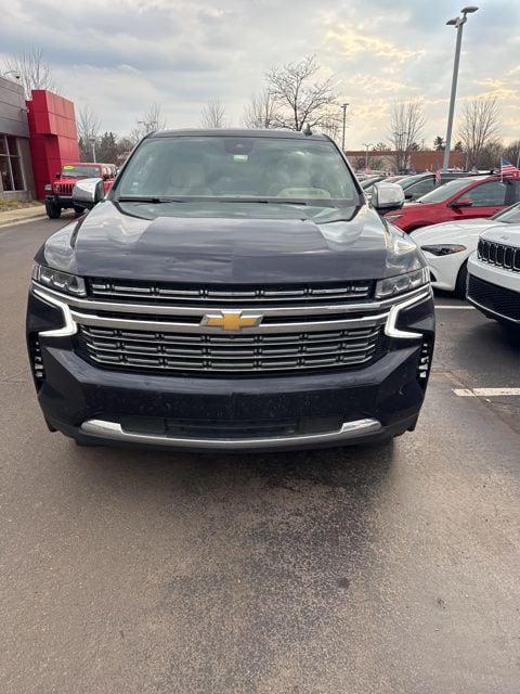 2023 Chevrolet Suburban 4WD Premier
