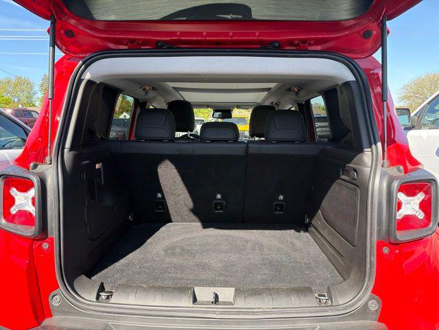2023 Jeep Renegade Trailhawk 4x4
