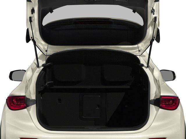 2018 INFINITI QX30 Premium