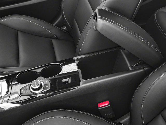 2018 INFINITI QX30 Premium