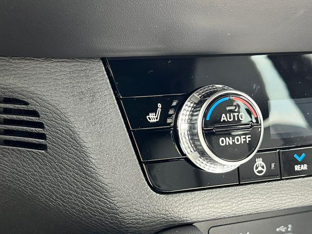 2026 Nissan Rogue Plug-In Hybrid Platinum